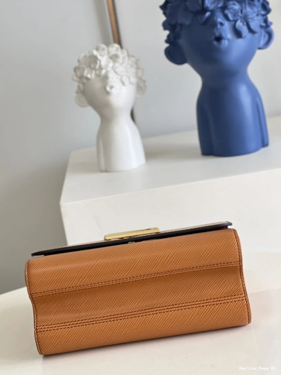 Cheap MM VUITTON TWIST LOUIS 0822